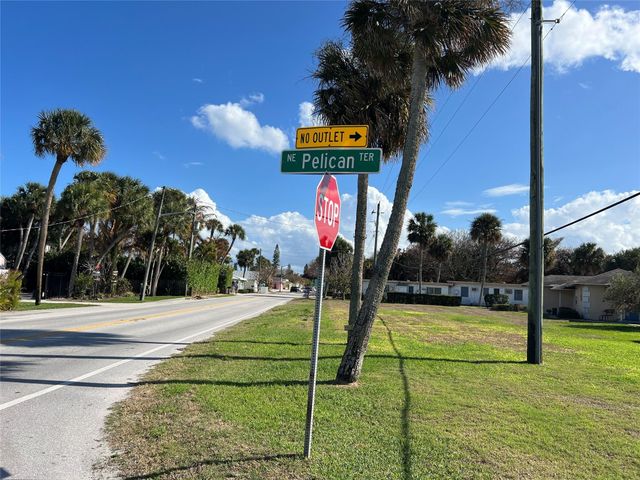 2172 NE Pelican Terrace, Jensen Beach, FL 34957