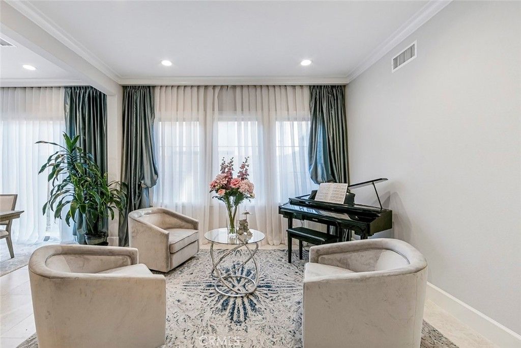 65 Rockinghorse, Irvine, CA 92602 — photo 2