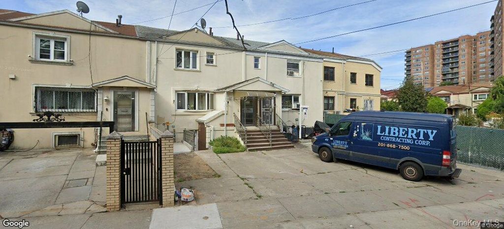6258-6260 Grand Central Parkway, Forest Hills, NY 11375 — exterior