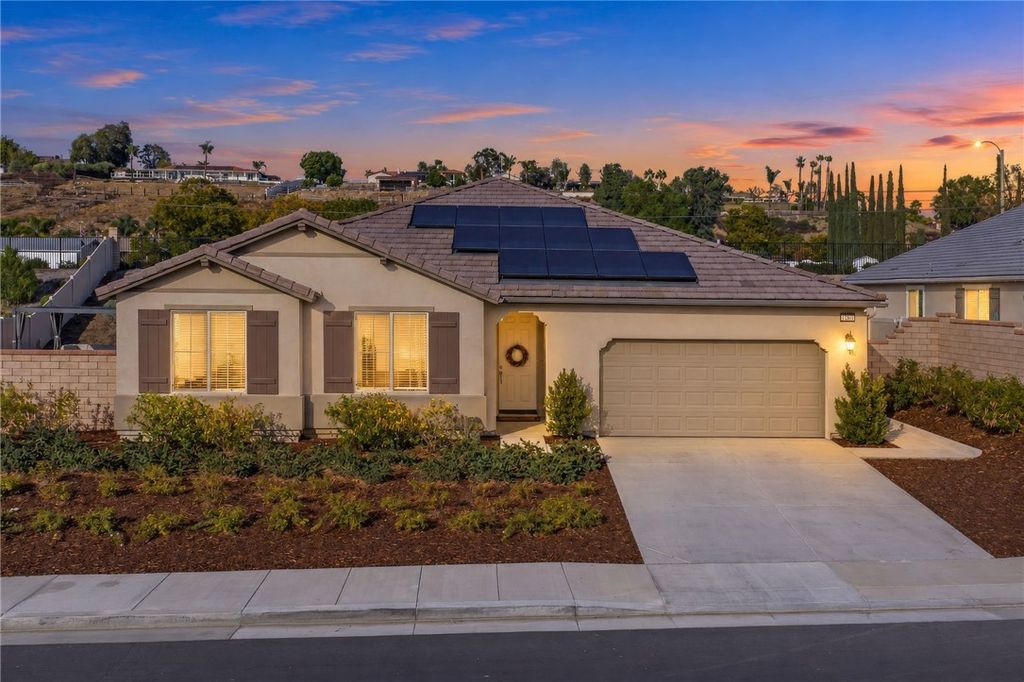 21206 Saratoga Drive, Wildomar, CA 92595 — exterior