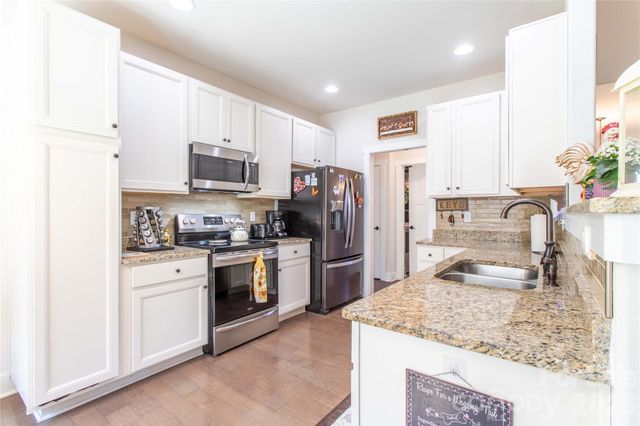 153 Water Leaf Drive, Weaverville, NC 28787