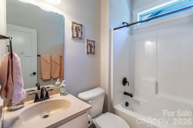 153 Water Leaf Drive, Weaverville, NC 28787