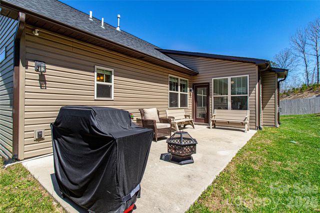 153 Water Leaf Drive, Weaverville, NC 28787