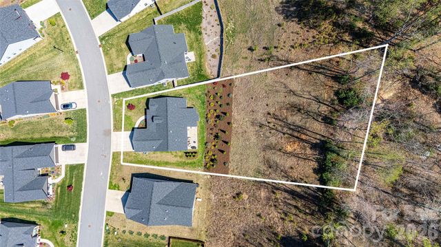 153 Water Leaf Drive, Weaverville, NC 28787
