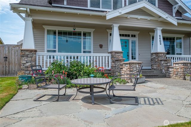 2402 J Avenue, Anacortes, WA 98221