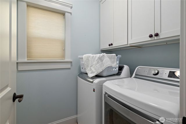 2402 J Avenue, Anacortes, WA 98221