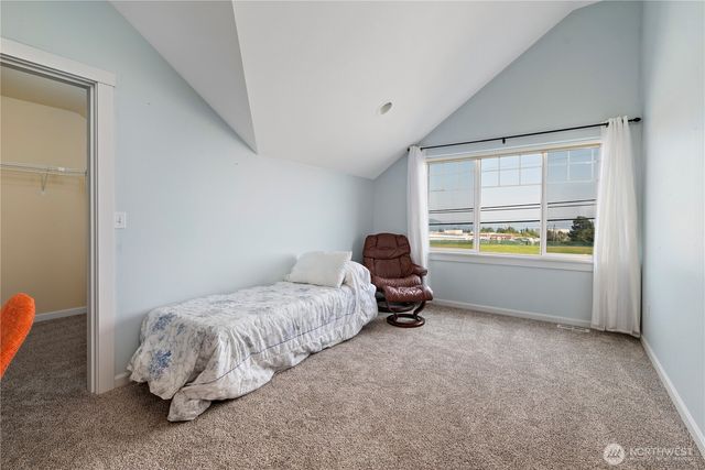 2402 J Avenue, Anacortes, WA 98221