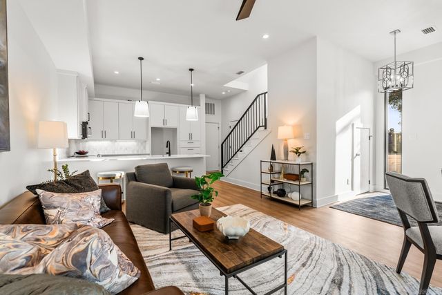 601 N Olive St Apt C, North Little Rock, AR 72114