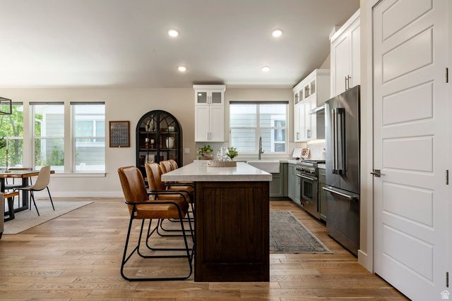 1662 E HOPKINS LN, Salt Lake City, UT 84108
