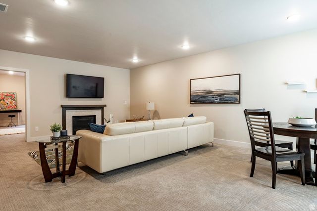 1662 E HOPKINS LN, Salt Lake City, UT 84108