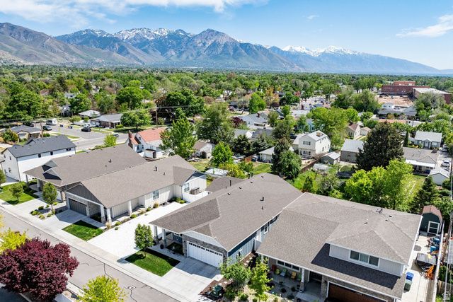 1662 E HOPKINS LN, Salt Lake City, UT 84108