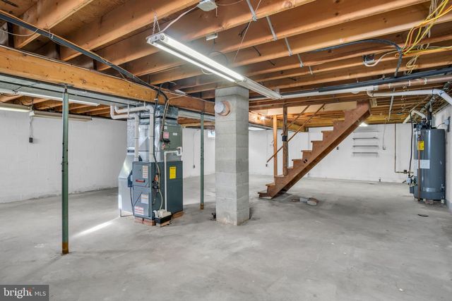 318 E EMAUS ST, Middletown, PA 17057