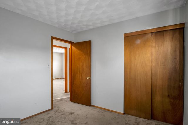 318 E EMAUS ST, Middletown, PA 17057