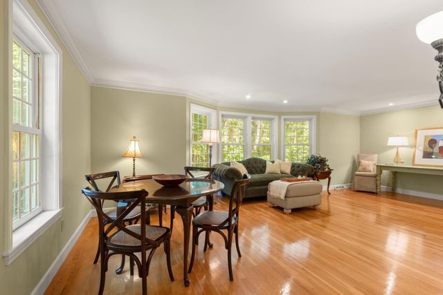 115 Fox Run Rd, Sudbury, MA 01776