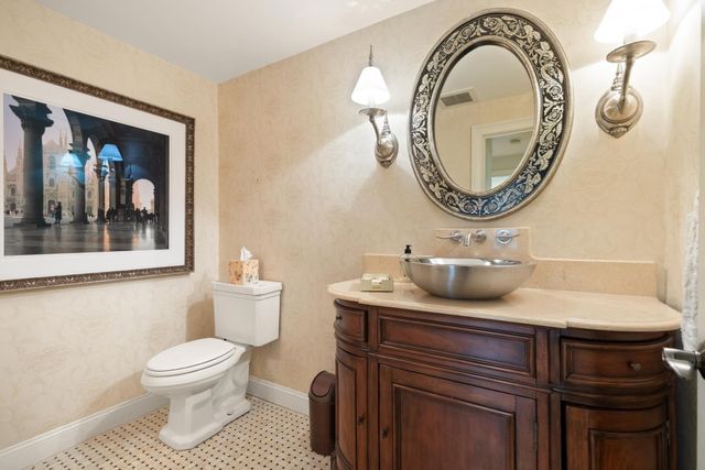 115 Fox Run Rd, Sudbury, MA 01776