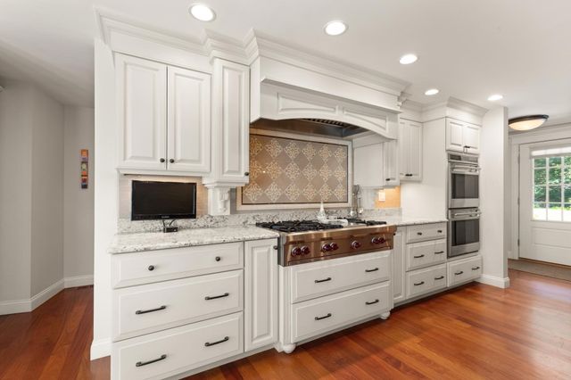 115 Fox Run Rd, Sudbury, MA 01776