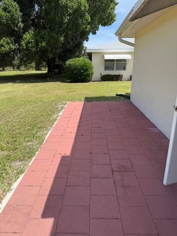 115 Lakes End Drive D, Fort Pierce, FL 34982