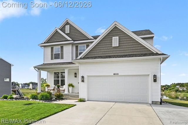 603 Land Bridge, Perry, MI 48872