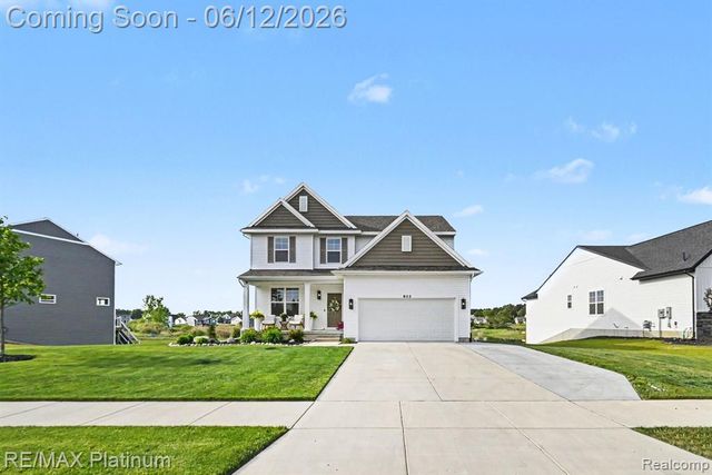 603 Land Bridge, Perry, MI 48872