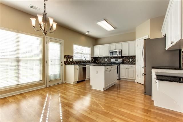9717 Northfork Dr, Brentwood, TN 37027