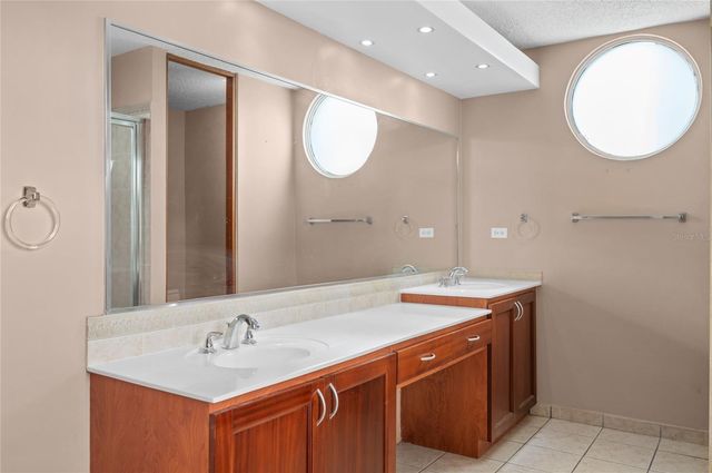 Via Del Sol URB. HACIENDA SAN JOSE 64, Caguas, PR 00727