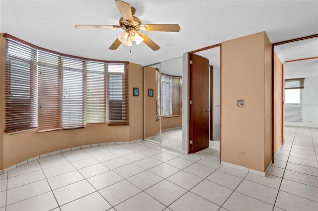 Via Del Sol URB. HACIENDA SAN JOSE 64, Caguas, PR 00727