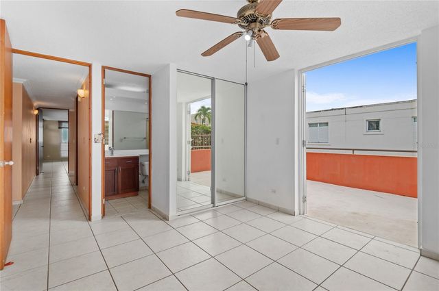 Via Del Sol URB. HACIENDA SAN JOSE 64, Caguas, PR 00727