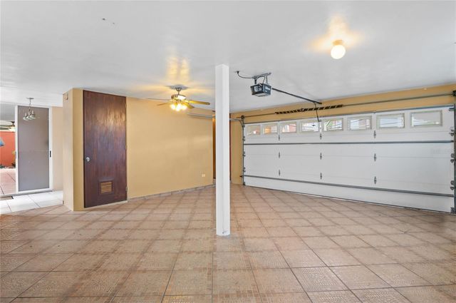 Via Del Sol URB. HACIENDA SAN JOSE 64, Caguas, PR 00727