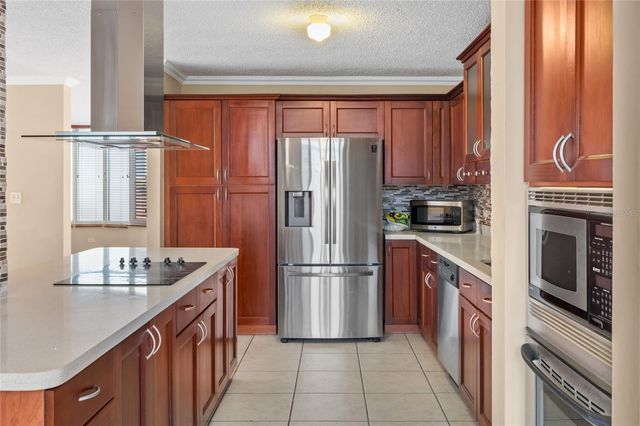 Via Del Sol URB. HACIENDA SAN JOSE 64, Caguas, PR 00727