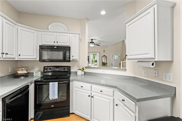 4411 Deacon Court, High Point, NC 27265