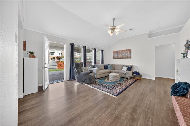 3218 Dove Valley Lane, Mansfield, TX 76063