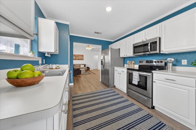 3218 Dove Valley Lane, Mansfield, TX 76063