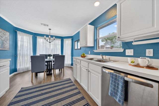 3218 Dove Valley Lane, Mansfield, TX 76063