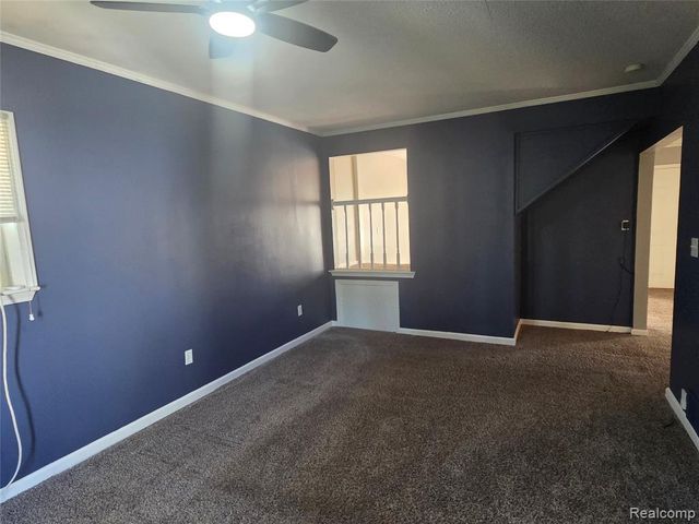 22889 Oakwood Avenue, Eastpointe, MI 48021