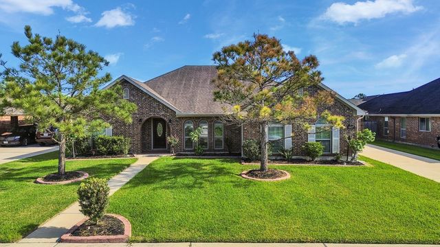 6827 Davy Crockett Drive, Manvel, TX 77578
