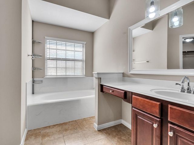 6827 Davy Crockett Drive, Manvel, TX 77578