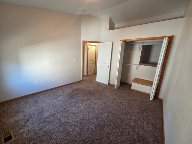 1111 Fieldstone Lane, Pleasant Hill, IA 50327