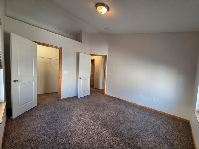 1111 Fieldstone Lane, Pleasant Hill, IA 50327