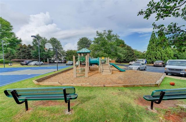 6096 Apple Grove Road, Buford, GA 30519