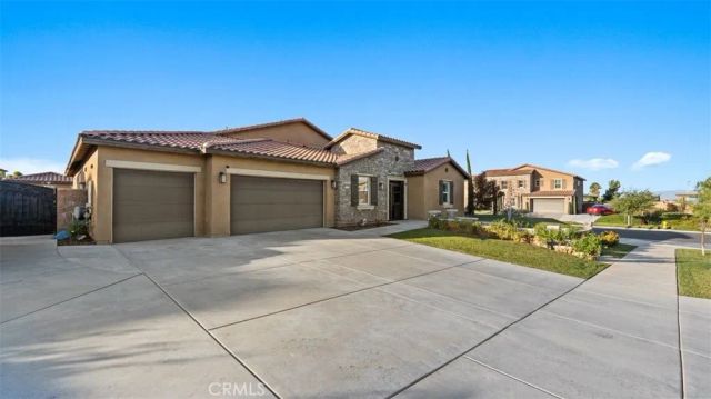 4050 Murphy Court, Corona, CA 92881