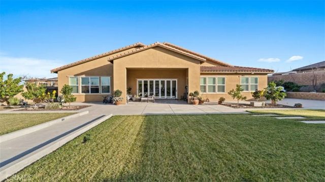 4050 Murphy Court, Corona, CA 92881