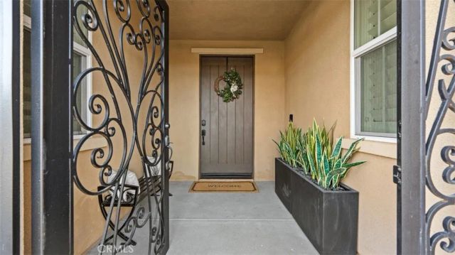 4050 Murphy Court, Corona, CA 92881