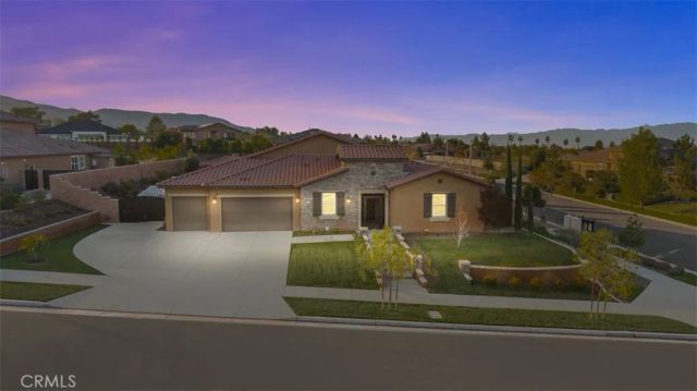 4050 Murphy Court, Corona, CA 92881