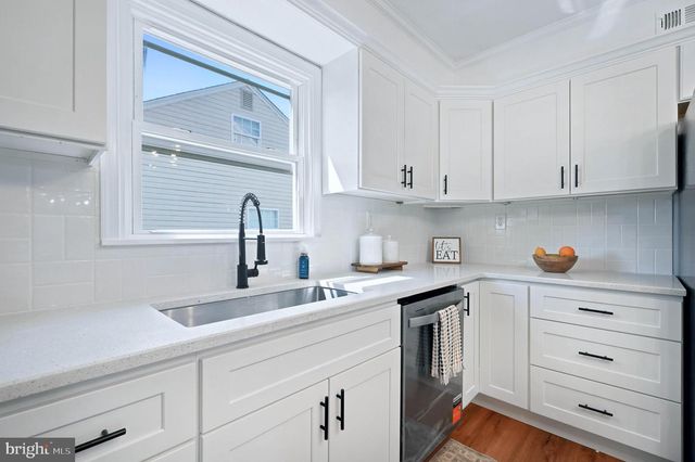 113 W VAN BUREN AVE, New Castle, DE 19720