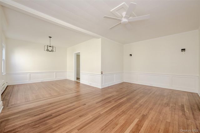 18 Watkins Street Unit 3, Lynbrook, NY 11563