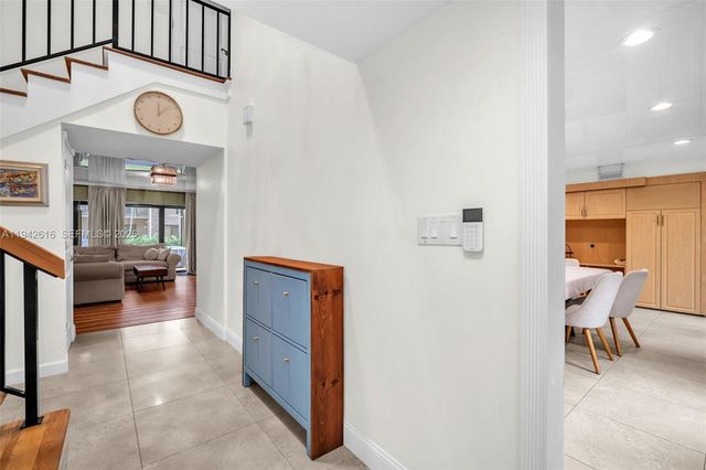 107 Heatherbrook Way 145, Hollywood, FL 33021