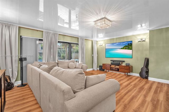 107 Heatherbrook Way 145, Hollywood, FL 33021