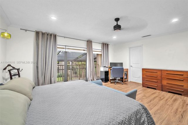 107 Heatherbrook Way 145, Hollywood, FL 33021