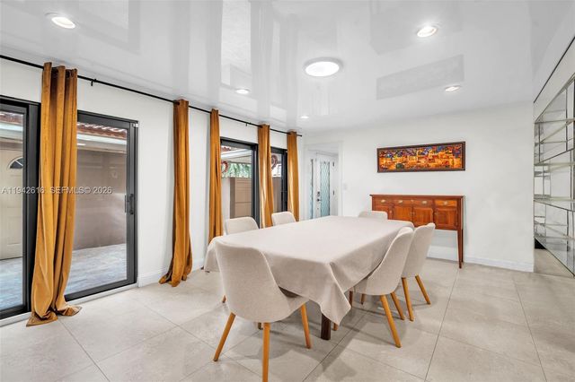 107 Heatherbrook Way 145, Hollywood, FL 33021