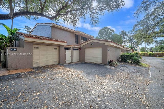 107 Heatherbrook Way 145, Hollywood, FL 33021